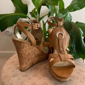 Guess wedge sandals